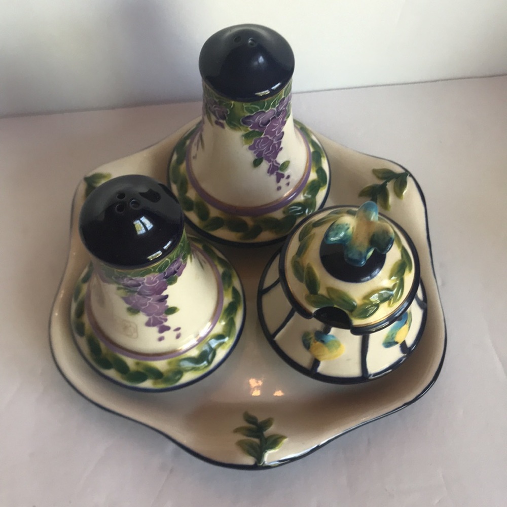 J McCall Condiment Set - Picture 2 of 5